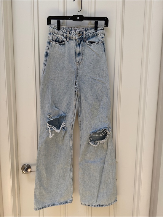 Zara Denim - Zara Distressed Jeans